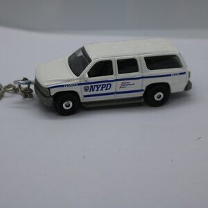 Matchbox 2000 Chevy Suburban NYPD custom keychain 1/64 scale
